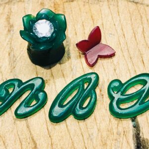 プレミアムなオーダーメイドのバングル　製作途中　ワックス工程