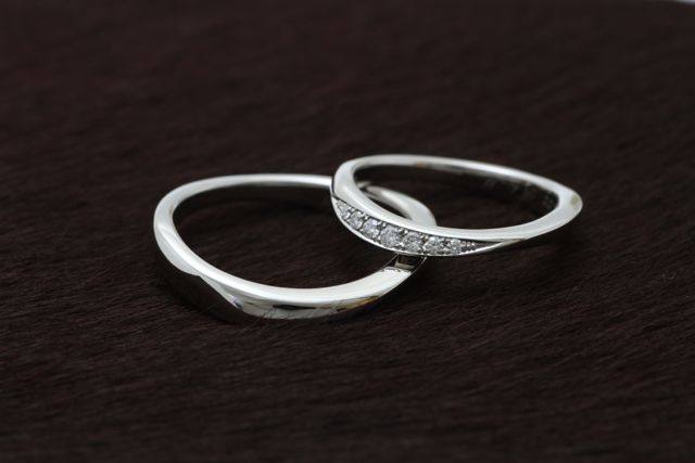 オーダーメイドの結婚指輪が完成しました。